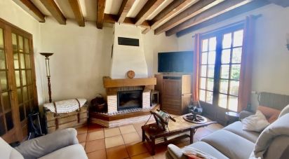 House 6 rooms of 130 m² in Le Malesherbois (45330)