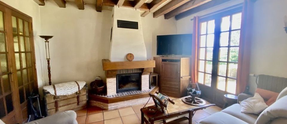 House 6 rooms of 130 m² in Le Malesherbois (45330)