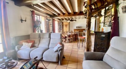 House 6 rooms of 130 m² in Le Malesherbois (45330)