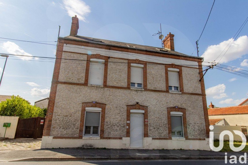 House 15 rooms of 330 m² in Corbeilles (45490)