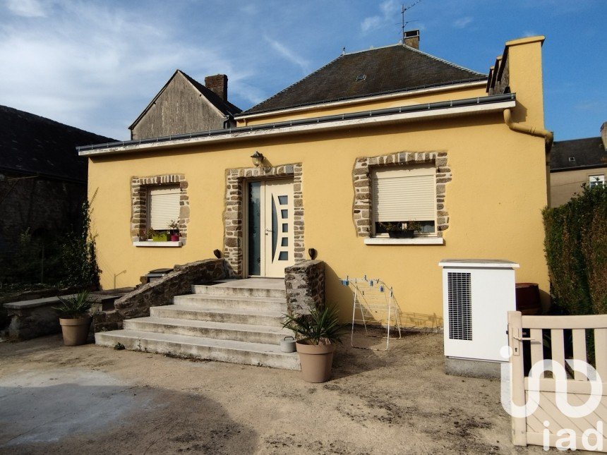 Village house 8 rooms of 152 m² in Bais (53160)