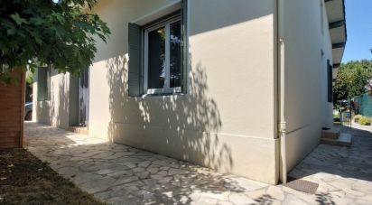 Maison 7 pièces de 122 m² à Tarbes (65000)