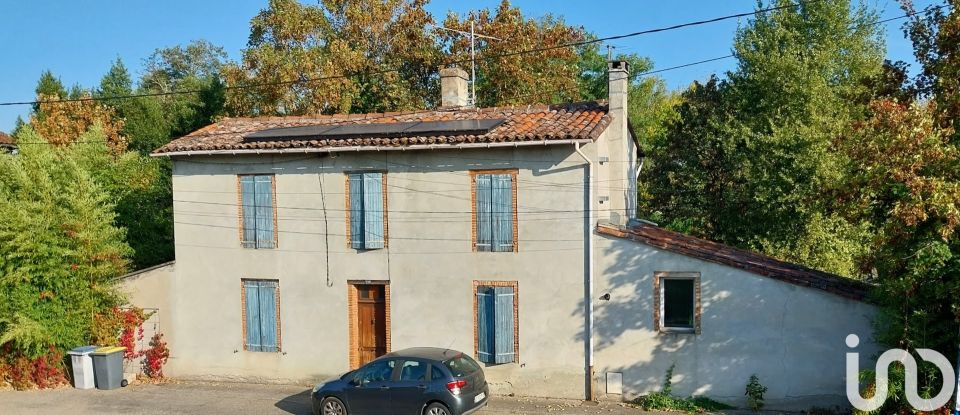 Traditional house 5 rooms of 96 m² in Montauban (82000)