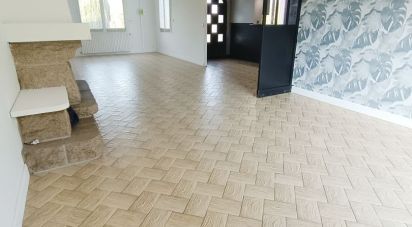 Maison 7 pièces de 200 m² à Quintin (22800)