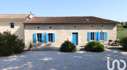 Traditional house 8 rooms of 384 m² in Sainte-Colombe (17210)