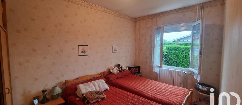 Traditional house 3 rooms of 69 m² in Séméac (65600)