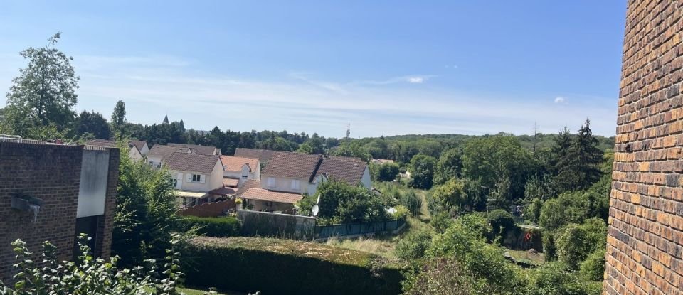 Apartment 4 rooms of 72 m² in Villiers-le-Bel (95400)