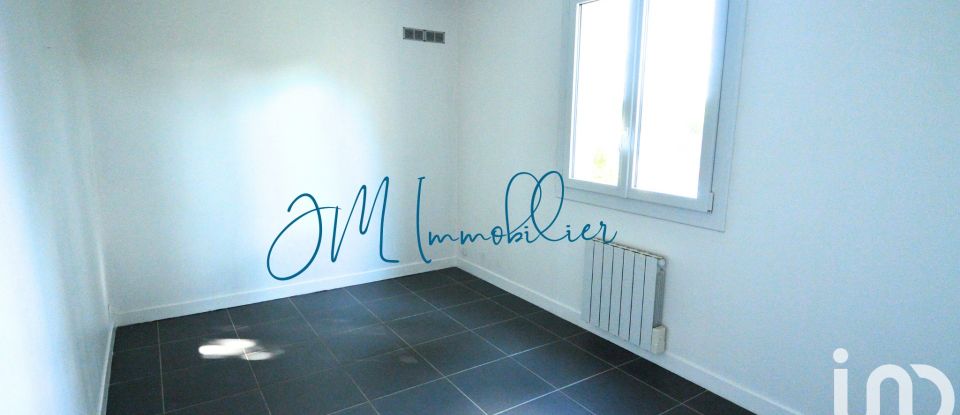 Apartment 4 rooms of 69 m² in Le Coudray (28630)