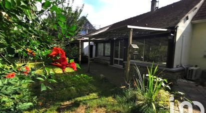 Traditional house 5 rooms of 130 m² in La Croix-en-Brie (77370)