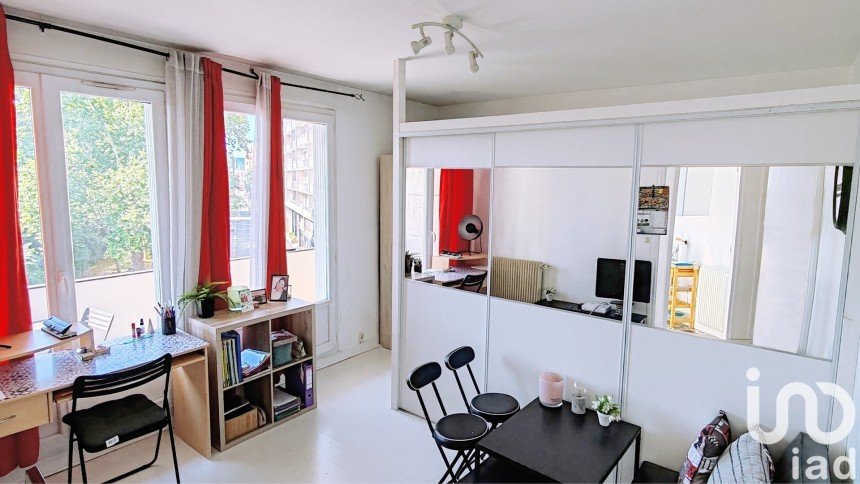 Studio 1 pièce de 29 m² à Orléans (45000)