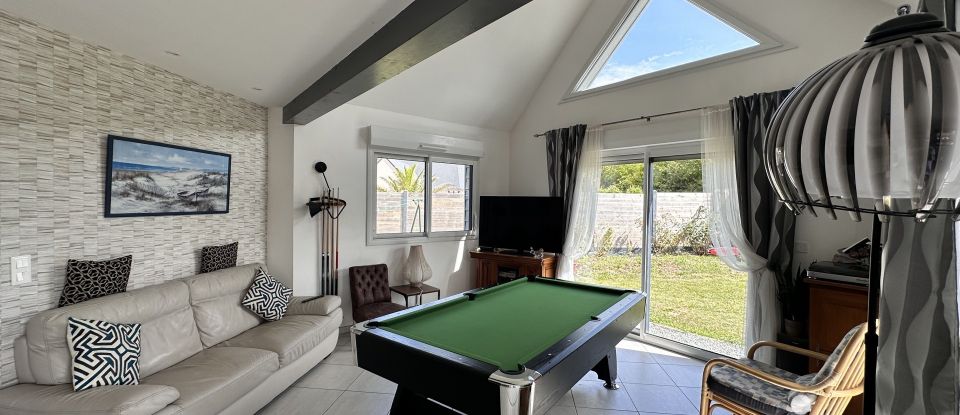 Maison 5 pièces de 122 m² à Gouville-sur-Mer (50560)