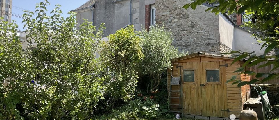 Town house 7 rooms of 196 m² in Lannion (22300)