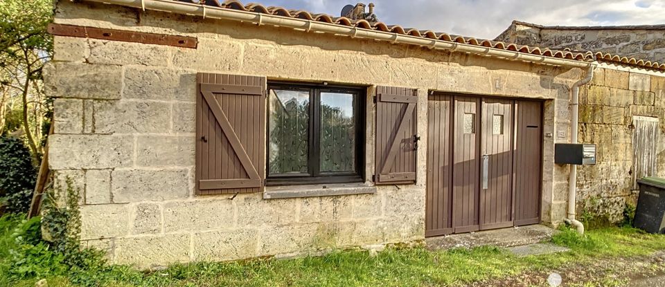 Maison 3 pièces de 73 m² à Tayac (33570)