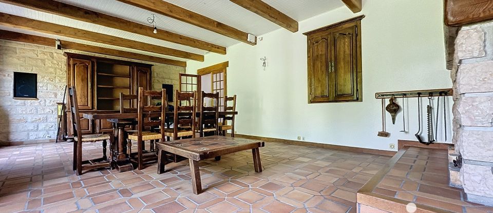 Traditional house 6 rooms of 132 m² in Chartrettes (77590)