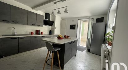 House 5 rooms of 155 m² in Brienon-sur-Armançon (89210)