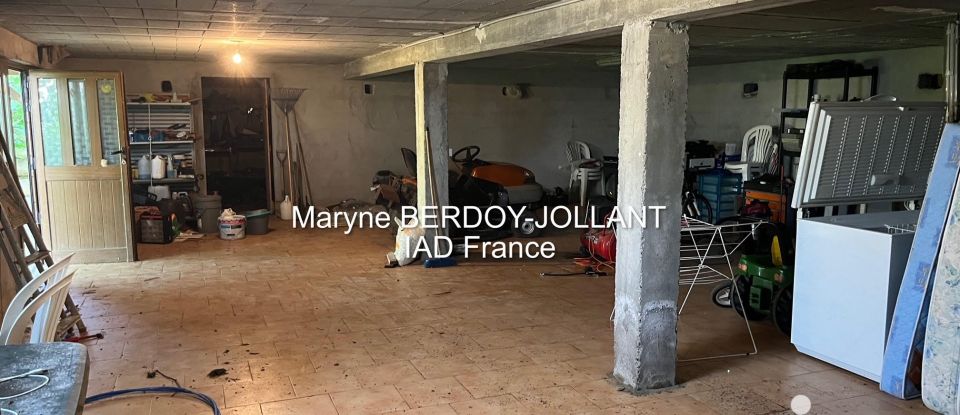 Traditional house 6 rooms of 125 m² in Saint-Avit-Frandat (32700)