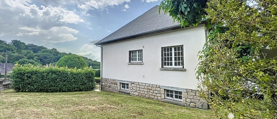 Traditional house 5 rooms of 118 m² in Treignac (19260)