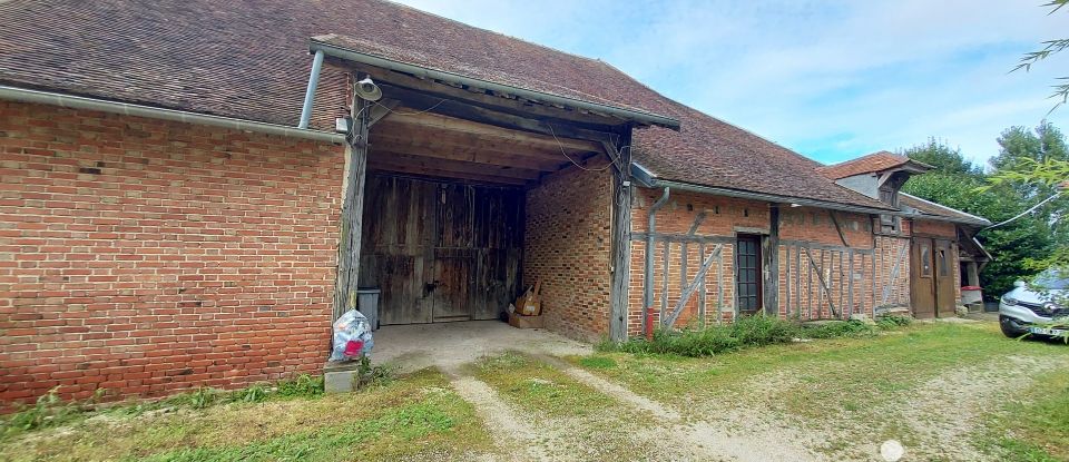 Farm 7 rooms of 214 m² in Fresnoy-le-Château (10270)