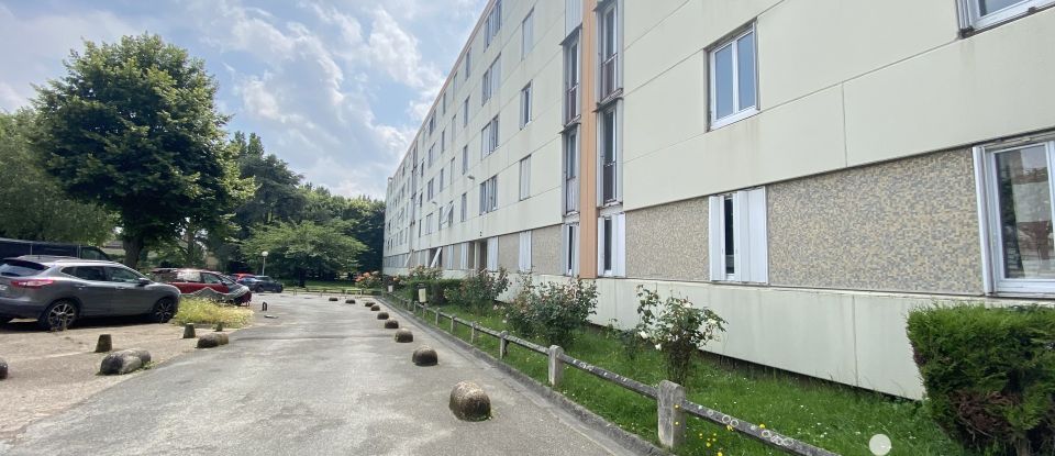 Appartement 5 pièces de 80 m² à Valenton (94460)