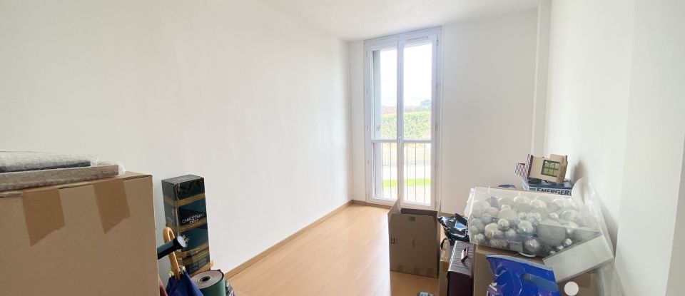 Appartement 5 pièces de 80 m² à Valenton (94460)