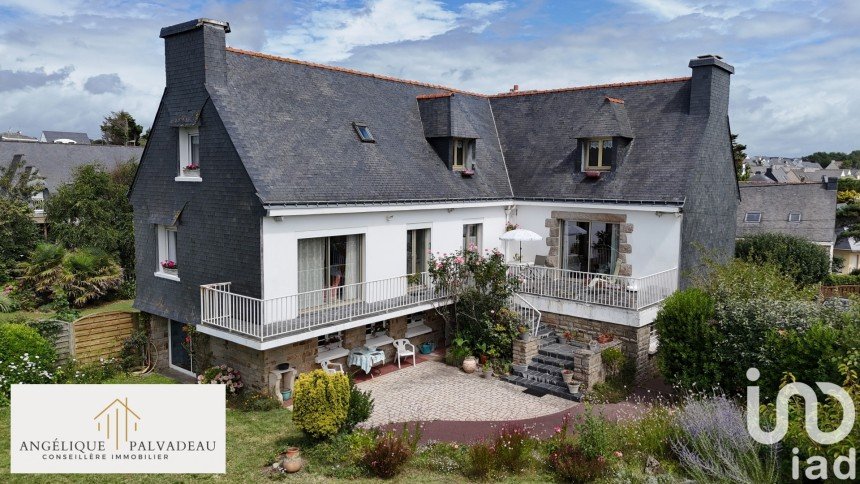 House 6 rooms of 170 m² in Clohars-Carnoët (29360)