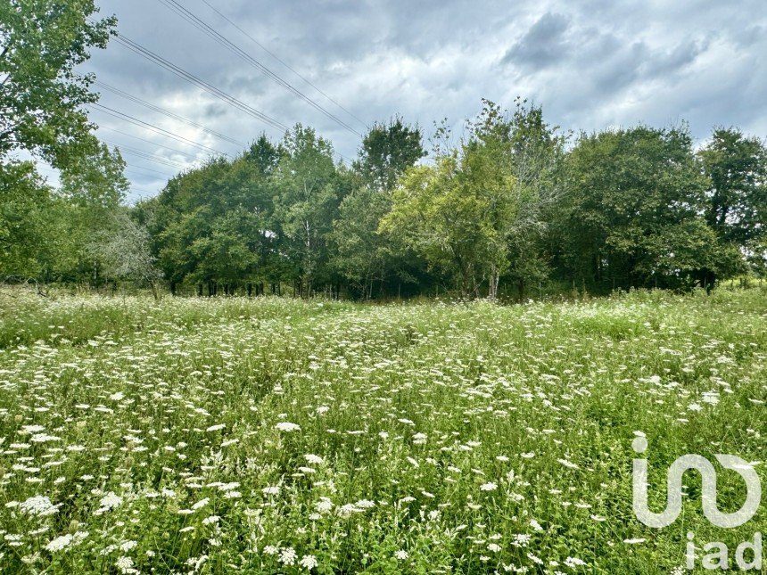 Terrain de 5 600 m² à Saint-Ciers-d'Abzac (33910)