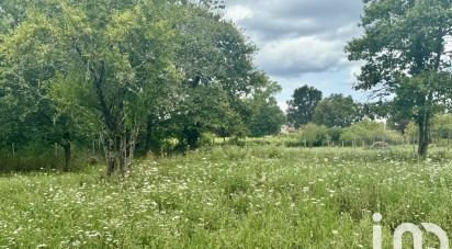 Land of 5,834 m² in Saint-Ciers-d'Abzac (33910)