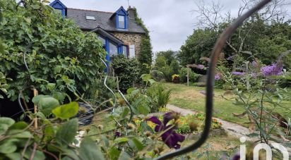 Traditional house 5 rooms of 83 m² in Carhaix-Plouguer (29270)