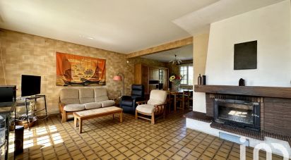 Traditional house 6 rooms of 123 m² in Notre-Dame-d'Oé (37390)