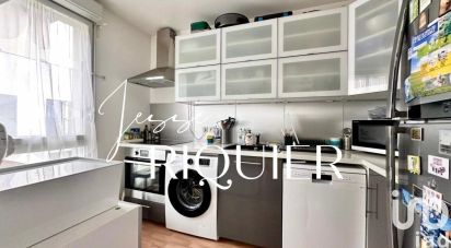 Apartment 4 rooms of 80 m² in Trappes (78190)