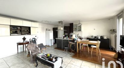 Appartement 3 pièces de 65 m² à LE CHESNAY-ROCQUENCOURT (78150)