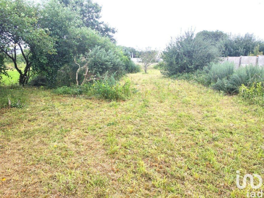 Terrain de 826 m² à Plozévet (29710)