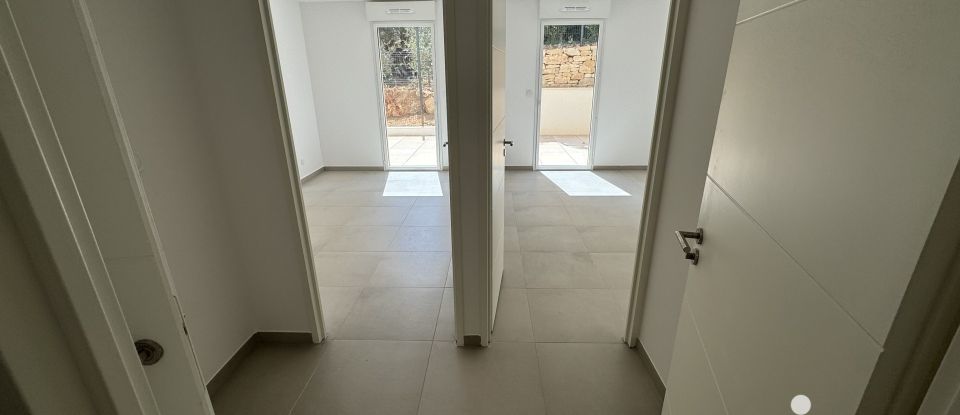 Appartement 3 pièces de 60 m² à Sanary-sur-Mer (83110)