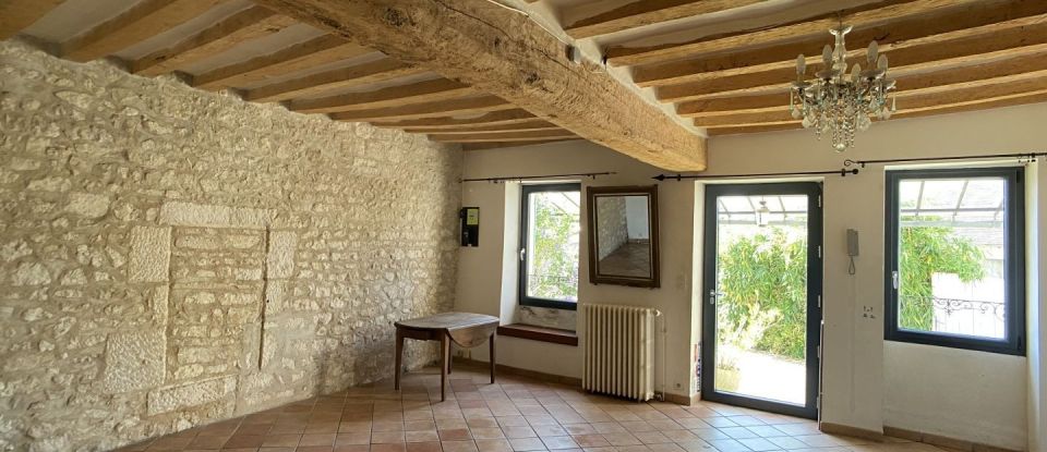 House 4 rooms of 136 m² in Saint-Bris-le-Vineux (89530)