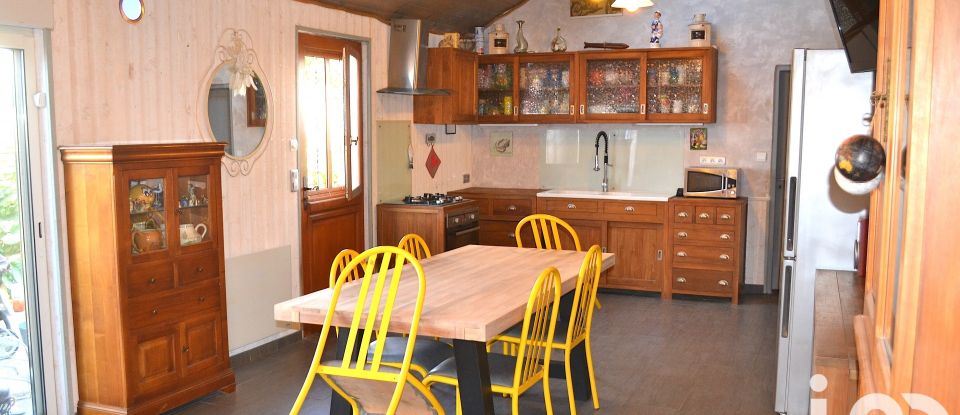 House 5 rooms of 124 m² in Saint-Pierre-d'Oléron (17310)