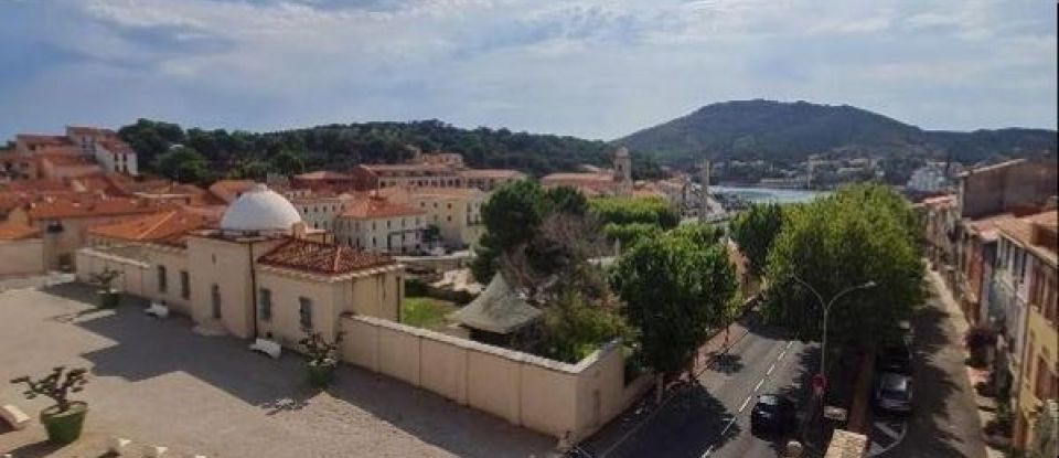 House 5 rooms of 111 m² in Port-Vendres (66660)