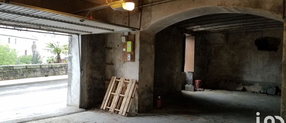 Local d'activités de 45 m² à Largentière (07110)