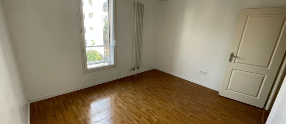 Apartment 2 rooms of 43 m² in Cergy (95800)