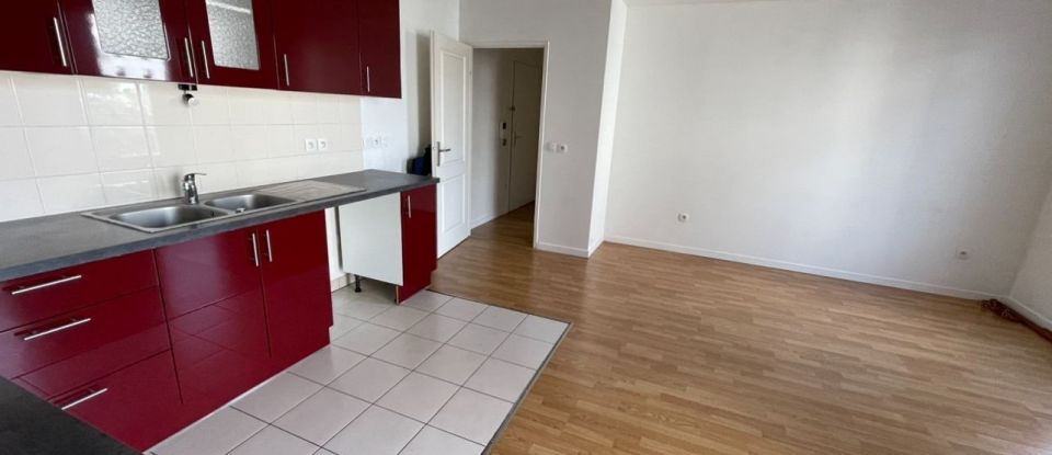 Apartment 2 rooms of 43 m² in Cergy (95800)