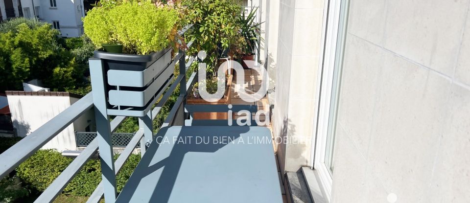 Apartment 3 rooms of 78 m² in Puteaux (92800)