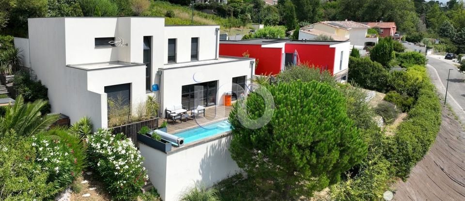 Architect house 5 rooms of 120 m² in Lauzerville (31650)