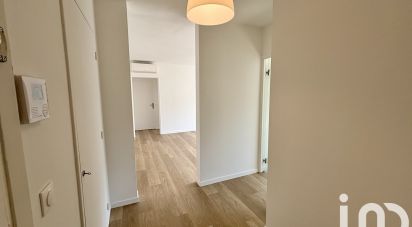 Apartment 2 rooms of 56 m² in Mandelieu-la-Napoule (06210)