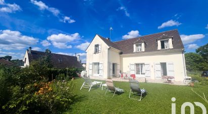 House 8 rooms of 170 m² in Avon (77210)