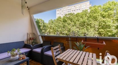 Appartement 3 pièces de 81 m² à Villeurbanne (69100)