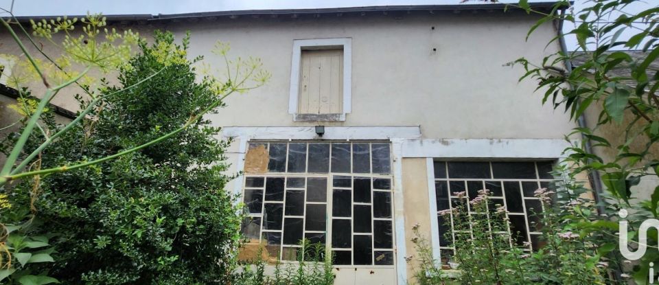 Maison 3 pièces de 80 m² à Rivarennes (36800)