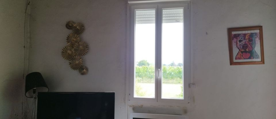 Domaine 2 pièces de 70 m² à Saint-Avit-Saint-Nazaire (33220)