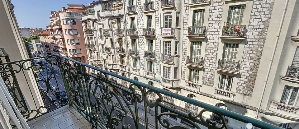 Appartement 3 pièces de 64 m² à Nice (06000)