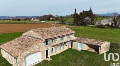 Mas 6 pièces de 167 m² à Saint-Gervais-sur-Roubion (26160)