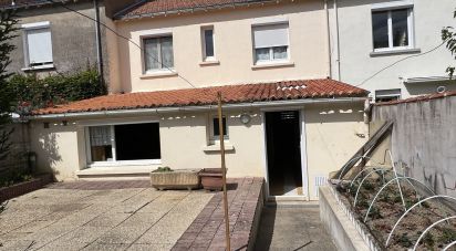 House 6 rooms of 100 m² in Cholet (49300)