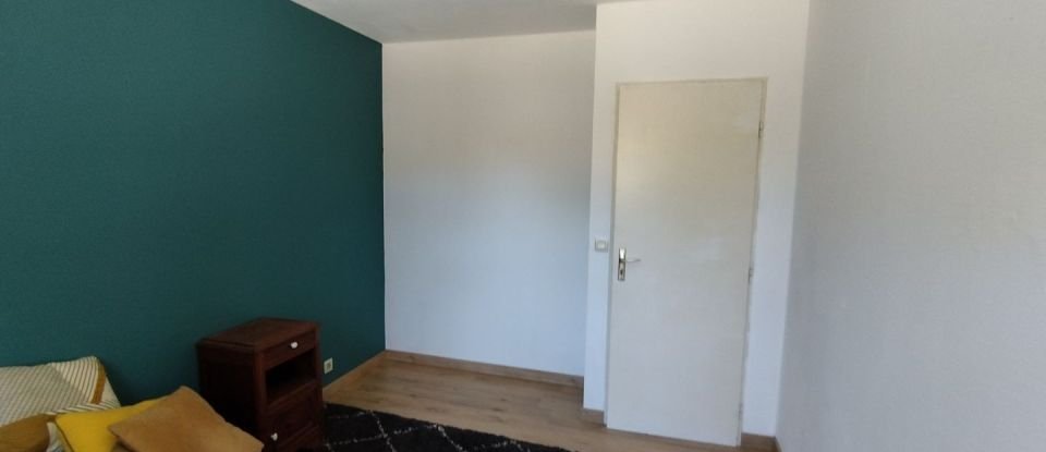 Maison 3 pièces de 75 m² à Eynesse (33220)